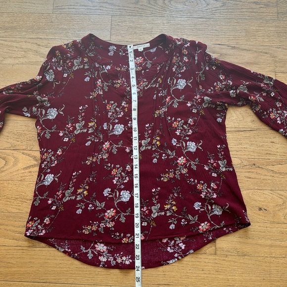 Kearney Henley Blouse - stitch fix - Picture 3 of 9